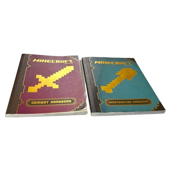 Lot of 2‎ Minecraft Combat and Construction Handbooks Mojang Soft Cover - Picture 4 of 6